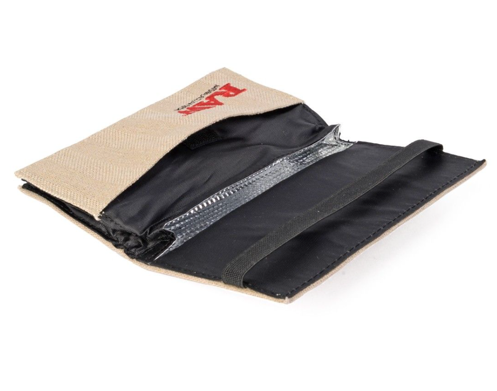 BLAGUE A TABAC RAW