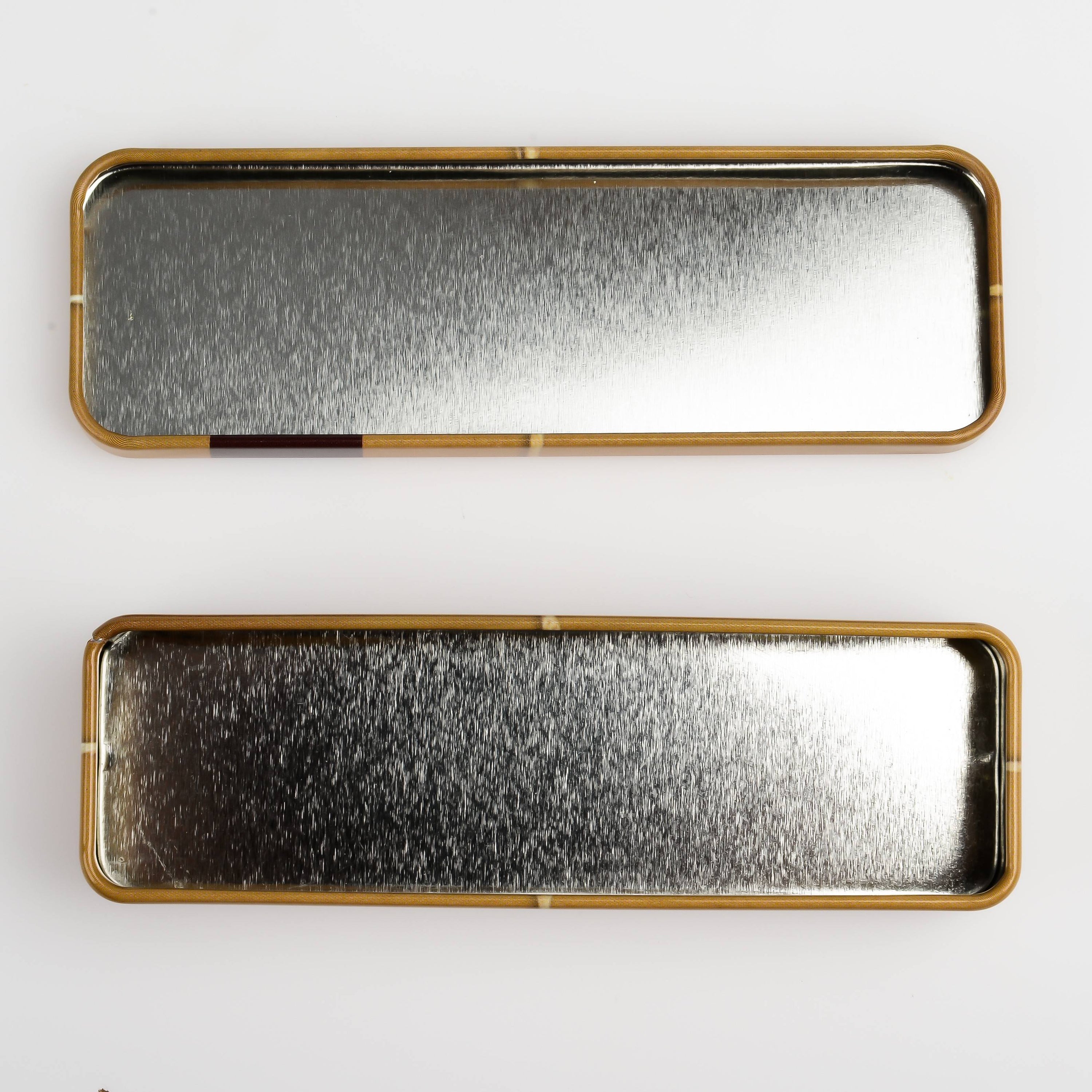 BOITE METAL RAW KING SIZE