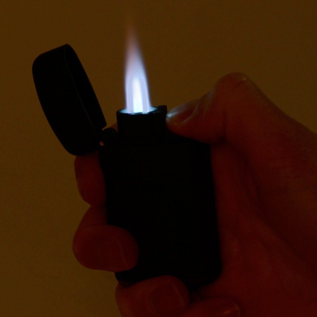 BRIQUET V-FIRE EASY TORCH 88 RUBBER BLACK